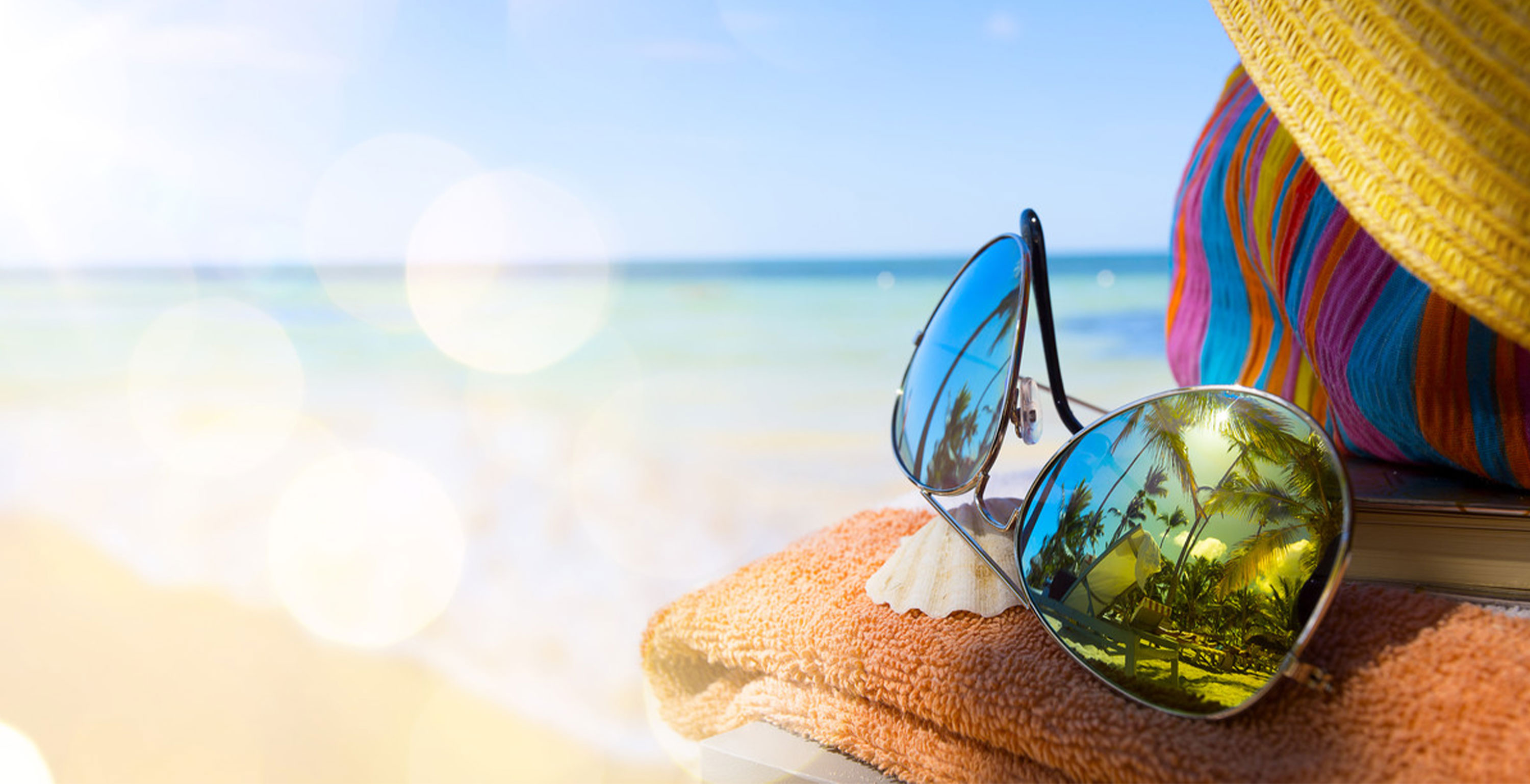 custom beach accessories, best beach accessories​, custom pool float, customized flip flops, best pool float lounger​, custom beach balls​, custom beach chairs