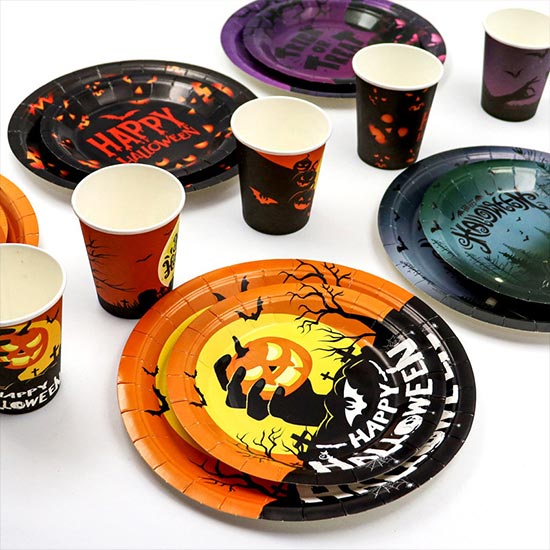 personalized halloween gifts, personalized halloween mugs​, halloween decorative plates​, personalized halloween masks, halloween costume ideas for families, halloween pumpkin lights​​